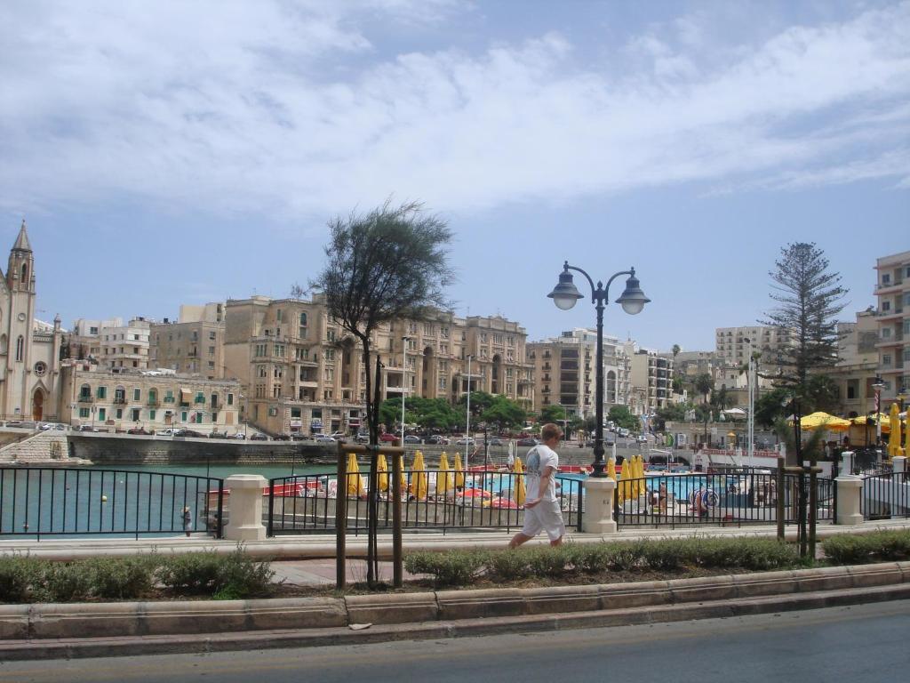 شقق سيمونز سليمة الغرفة الصورة